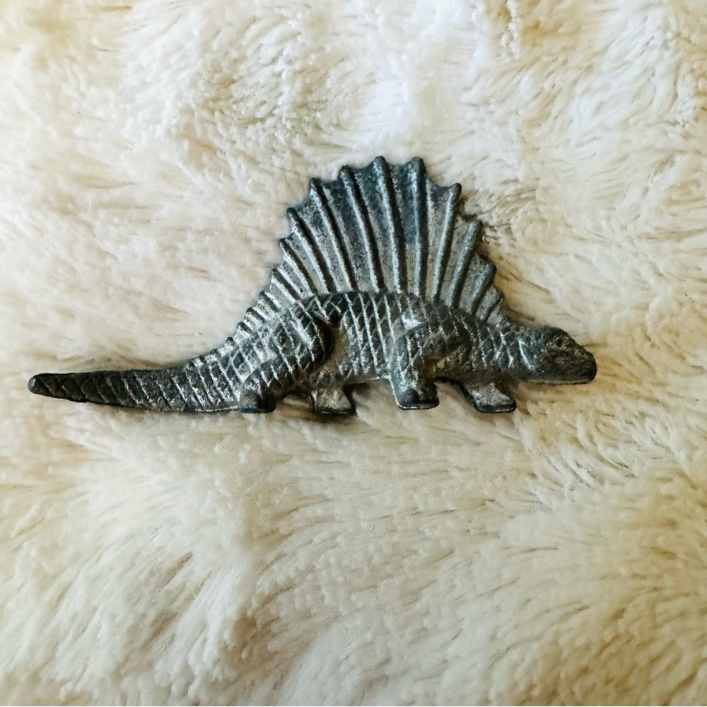 Miniature Pewter Dimetrodon‎ Vintage Figurine 1.5” Tall